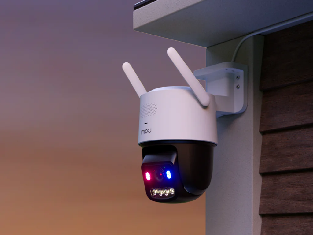 Titan Pro 6MP Aurora Full-Color Outdoor Wi-Fi PT POE Camera